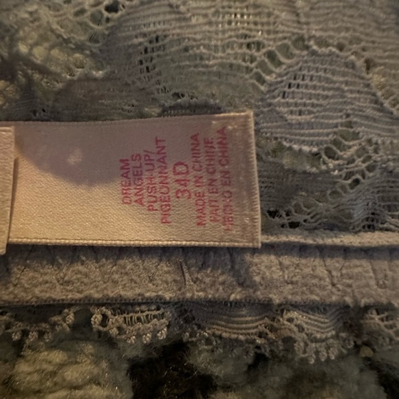 Victoria’s Secret bra - Picture 7 of 7